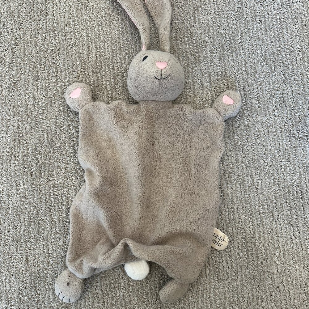 New Never Used Apple Park Bunny Lovey Blanket for Baby - EcoFriendly and Organic